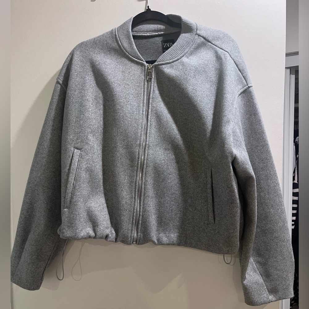 ZARA BOMBER JACKET